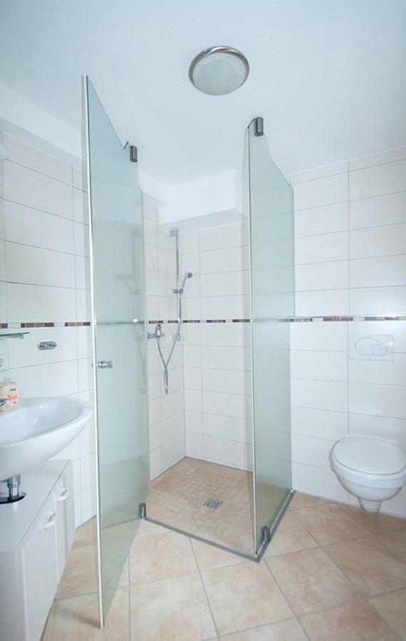 Ottilienhof Apartment Schwaigern Bagian luar foto